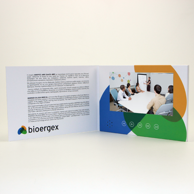 Custom 7 Inch Wedding Invitation Video Greeting Promotional Card Lcd Screen Business Video Card for Marketing Video Brochure